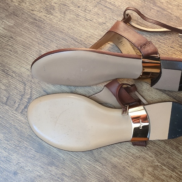 Salvatore Ferragamo Women's Tan Leather Sandals - Picture 9 of 9